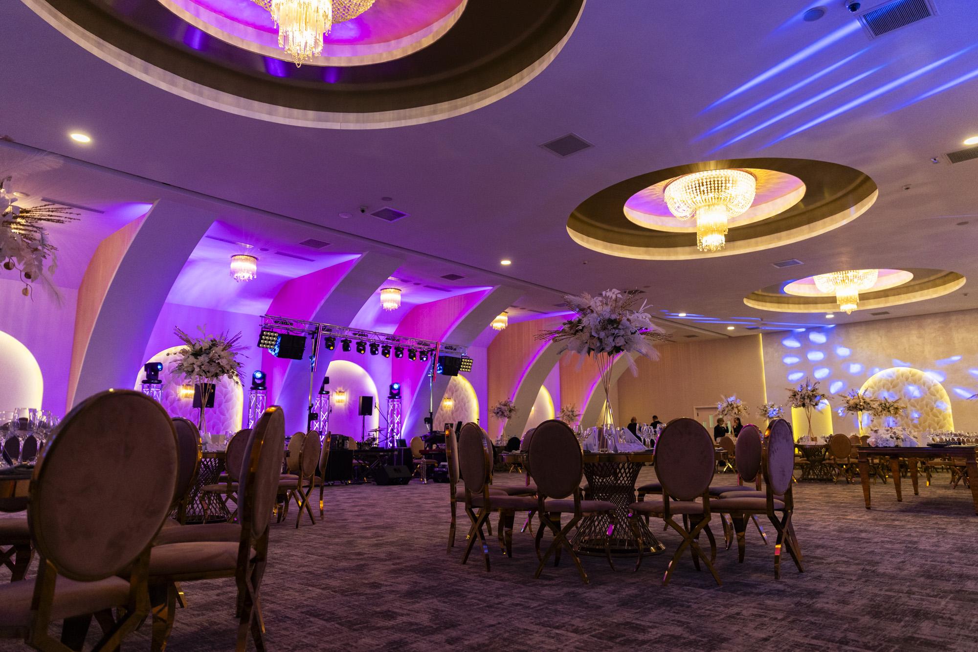 HEAD - Restaurant Monarh Bucuresti